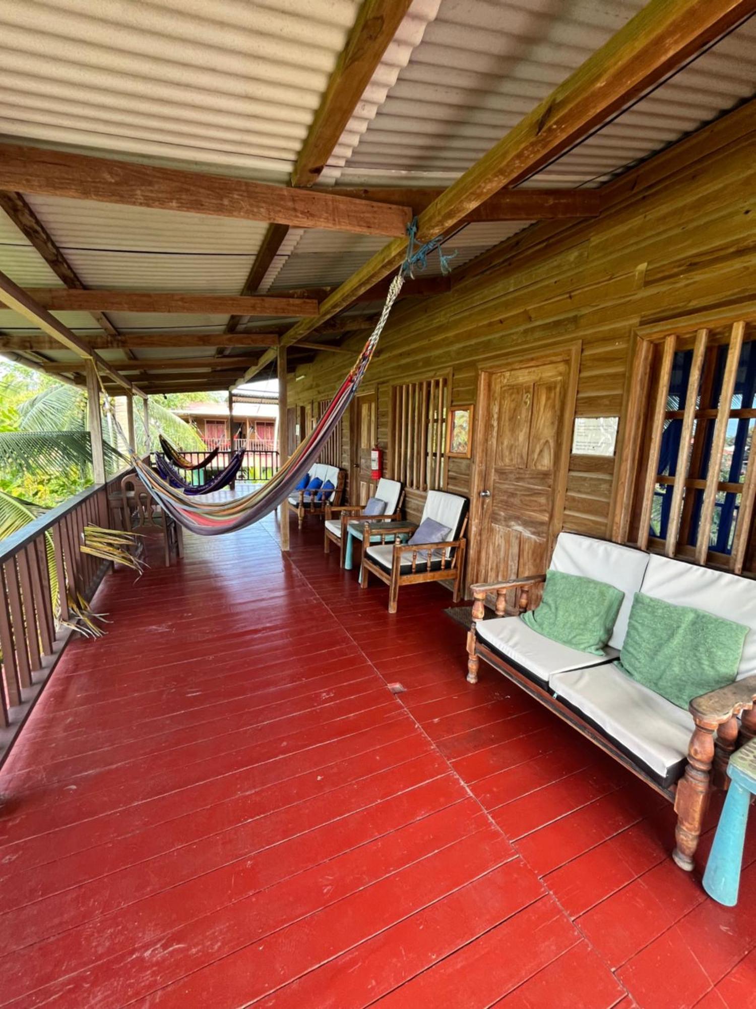 Valerie Emanuel Apartments Bocas del Toro Exterior foto