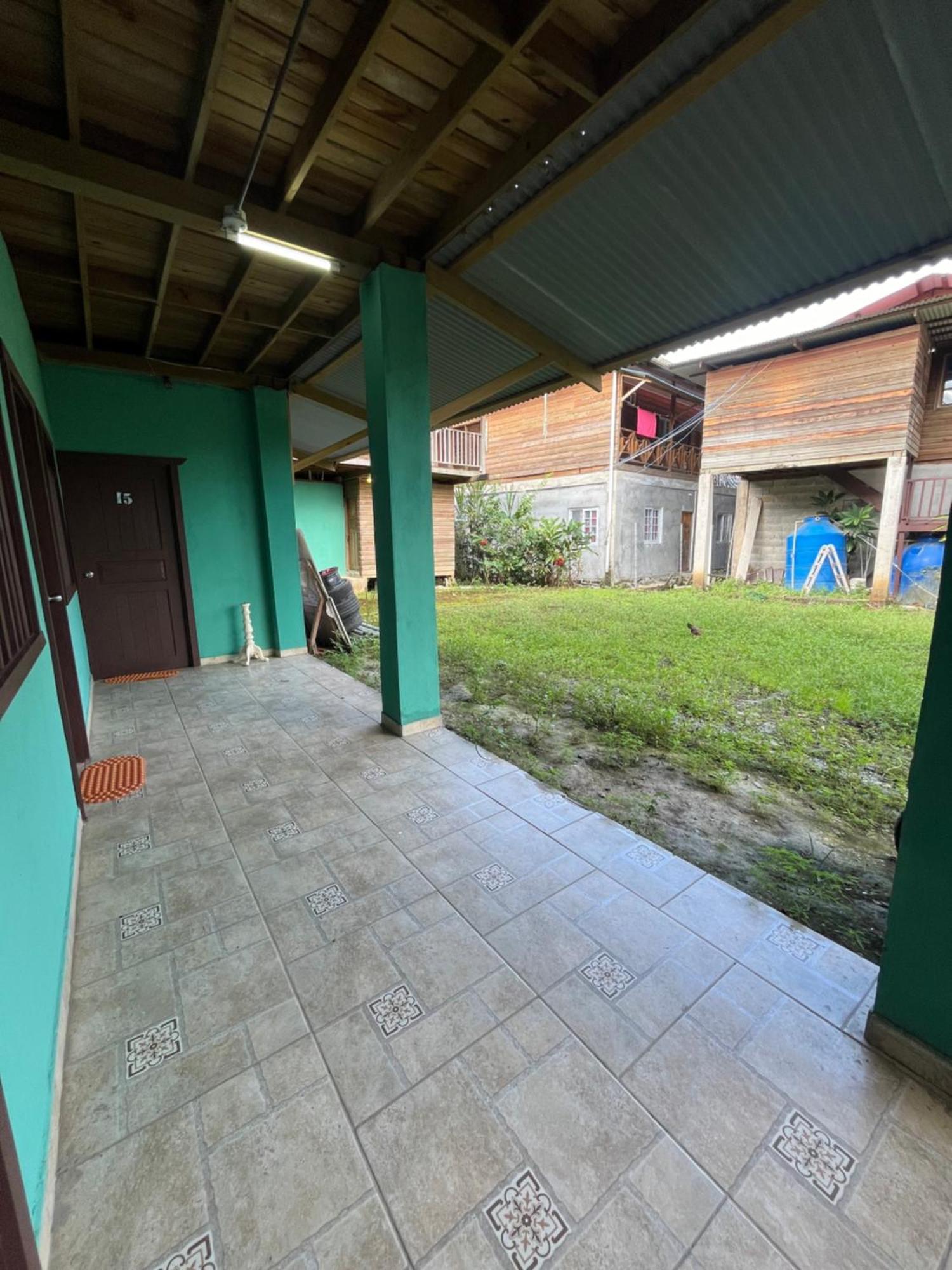 Valerie Emanuel Apartments Bocas del Toro Exterior foto